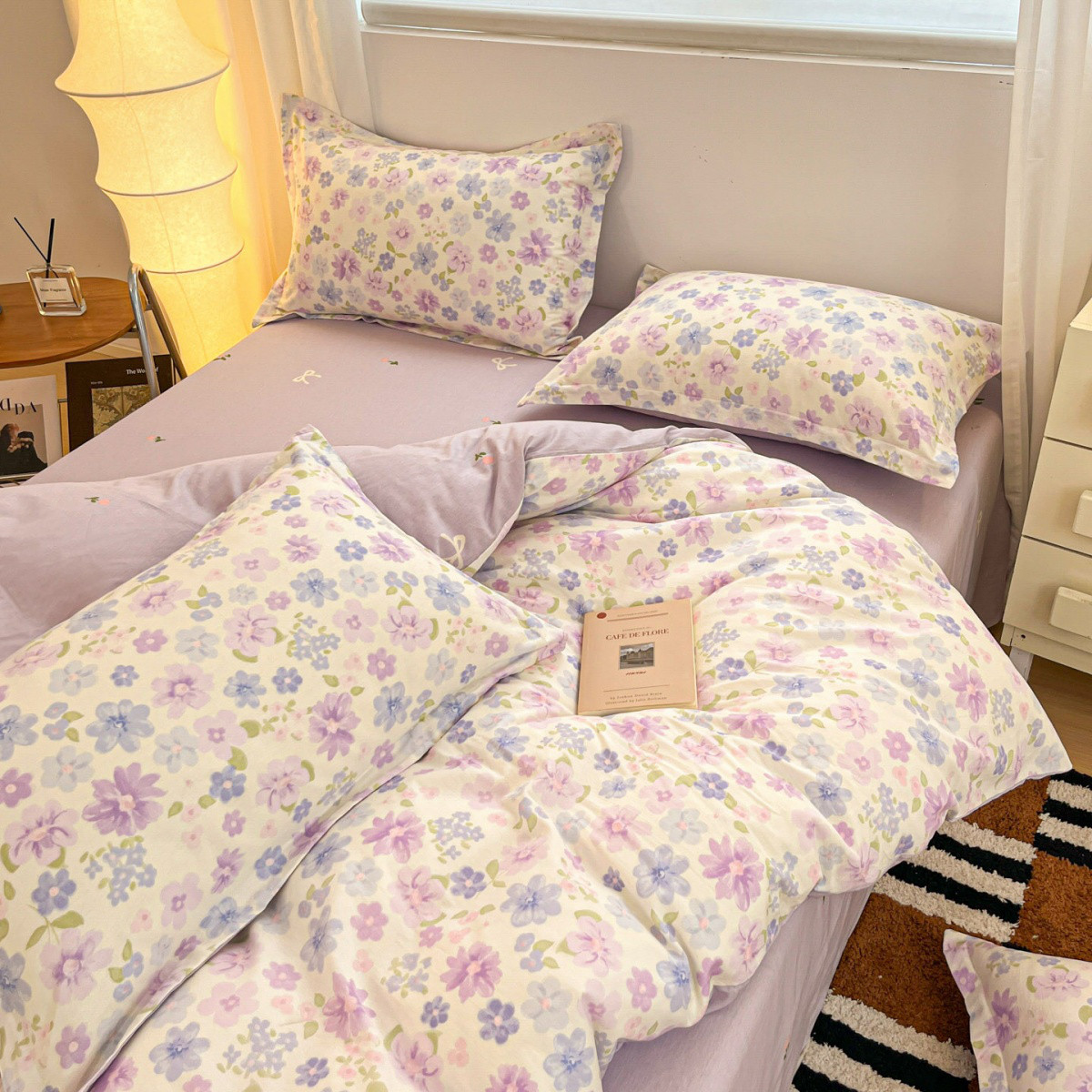 Parure de lit quatre pièces en coton imprimé